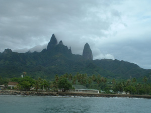 Oua Po, Tuamotus, French Polynesia and her beautiful rock spires